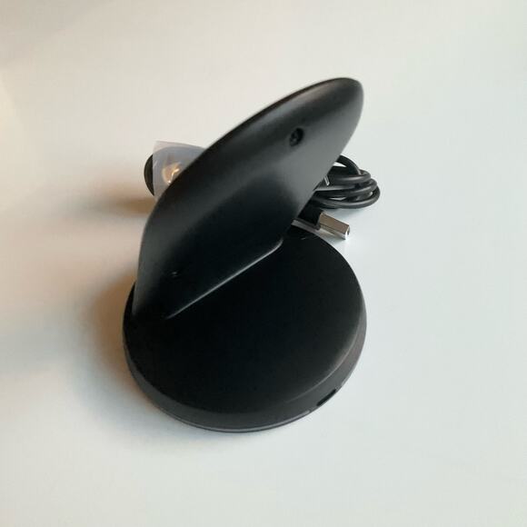 Yootech Wireless Charger,10W Max Wireless Charging Stand,Compatible with iPhone - Picture 3 of 8